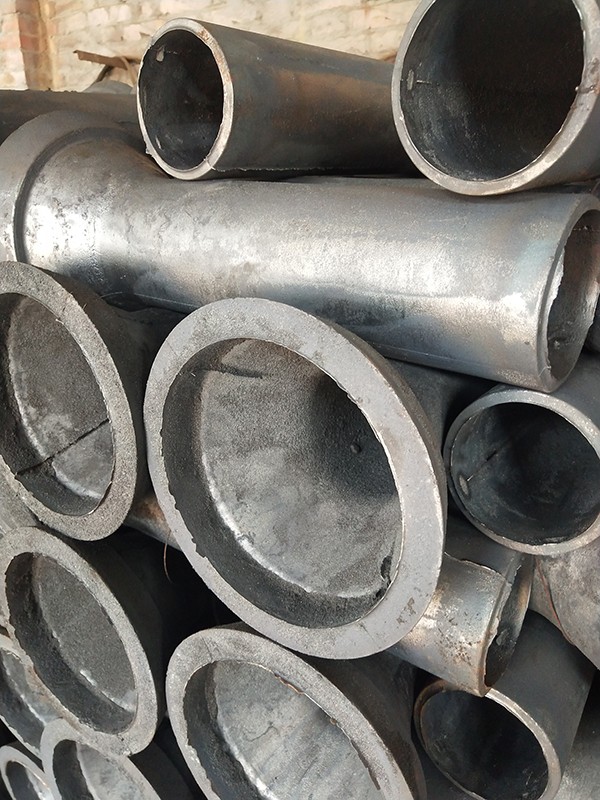 202203271288.jpg 泄水管.jpg